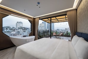 Executive Apartment, Lake View | Lake view - iRest Signature Ba Dinh Lakeside (Hanoi)