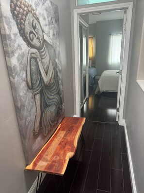 4 bedrooms, desk, free WiFi, bed sheets - Sunset Cliffs, PT-OB92107 Pent Home Walk to Cliffs (San Diego)