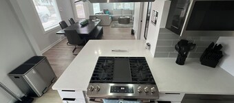 Cozy 3BD Retreat with Plenty Space for Family & Friends!