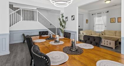 Swing by the HEART of Gainesville to relax & more