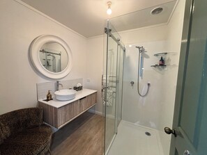 Tovalloles, sabó, xampú i paper higiènic 