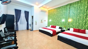 Hypo-allergenic bedding, memory-foam beds, free minibar items - Minh Trang Villa Hoi An (Da Nang)