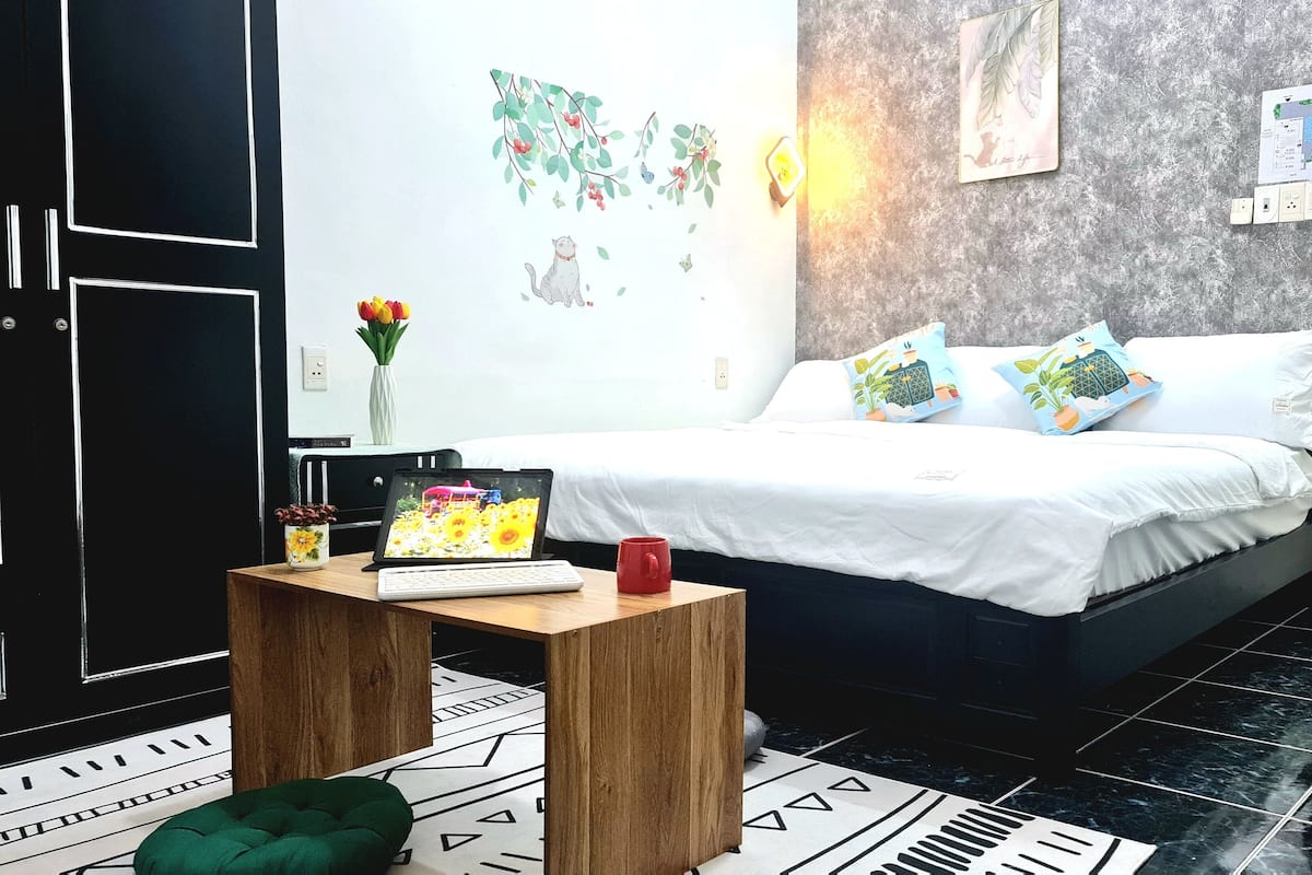 Deluxe Double Room, Balcony, Pool View | Hypo-allergenic bedding, memory-foam beds, free minibar items, desk