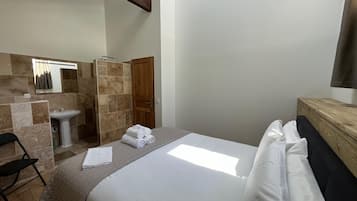 Äänieristys, silitysrauta/-lauta, ilmainen Wi-Fi