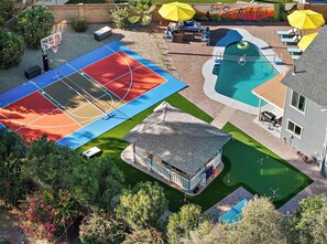 Sportplatz
