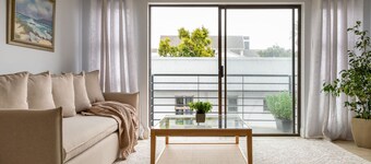 Cozy Corner Apartment