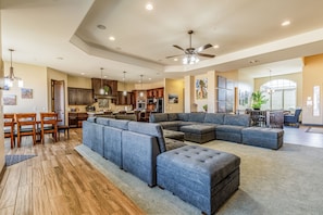 TV, fireplace, stereo - Luxurious & spacious house w/ private pool, expansive outdoor space (Hurricane)