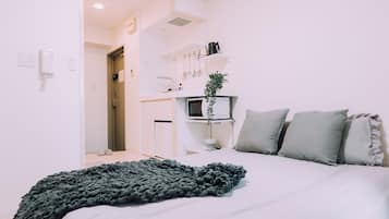 Apartamento, 1 quarto, para não fumantes, banheiro privativo | 1 quarto, escrivaninha, ferros/tábuas de passar roupa, Wi-Fi de cortesia