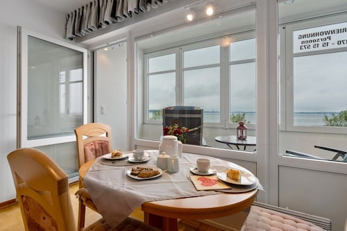 Ferienwohnung 'Förde-Traumblick 2' mit Meerblick, Balkon und Wi-Fi