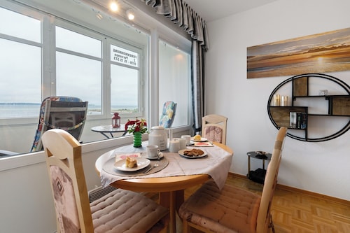 Apartamento 'Förde-Traumblick 2' con vistas al mar, balcón y Wi-Fi