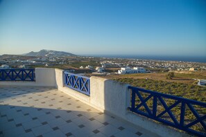 4 bedrooms, free WiFi - Villa Eva with Panoramic view (Santorini)