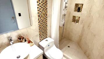 Towels, soap, shampoo, toilet paper