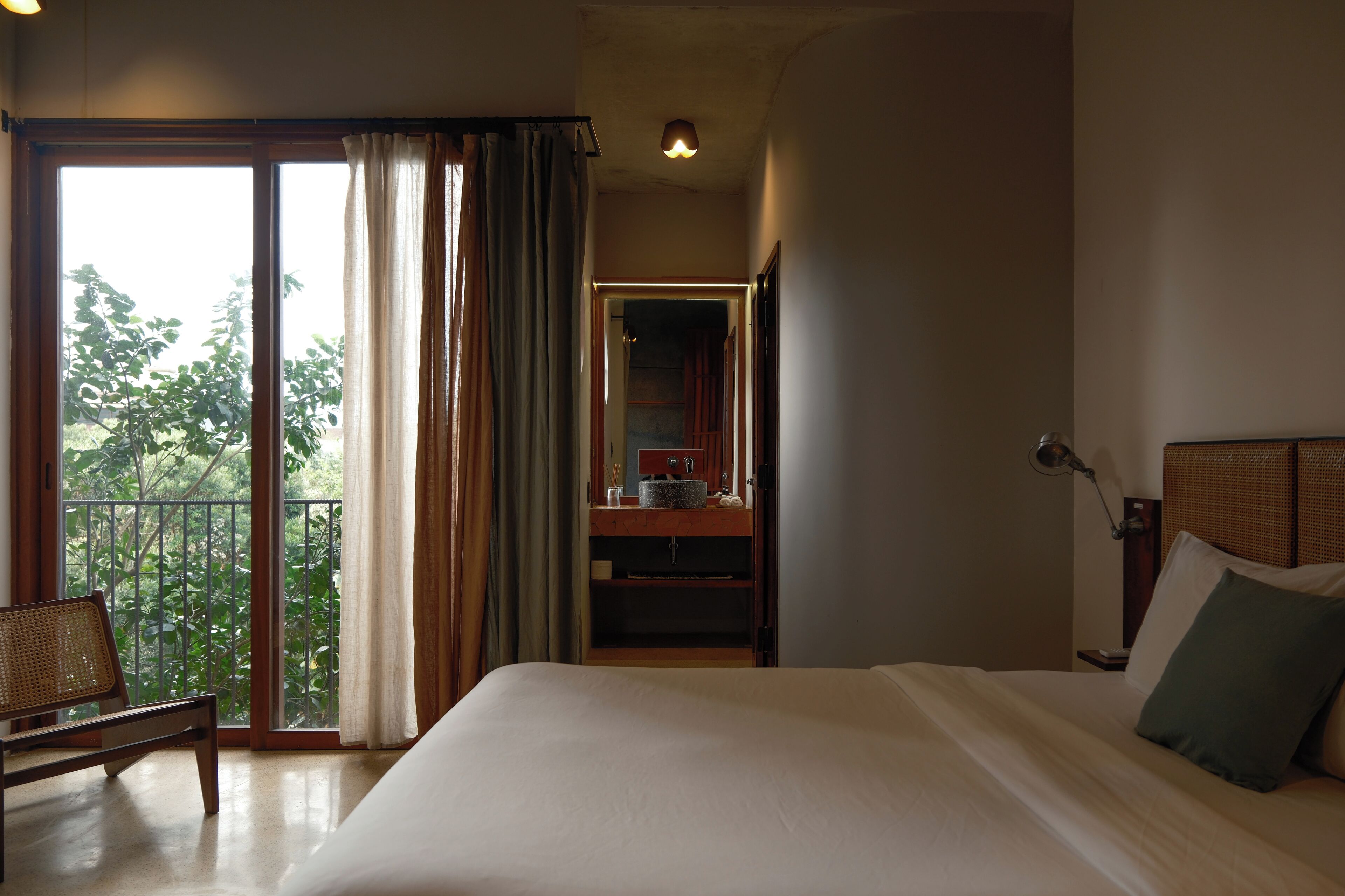 Deluxe Double Room Single Use, Balcony, Garden View | Desk, free WiFi