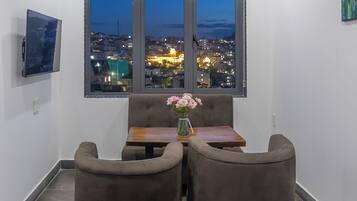 Televisión de pantalla plana