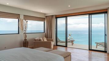 Villa Luxury, vista oceano | 5 camere, una scrivania, ferro/asse da stiro, Wi-Fi gratuito