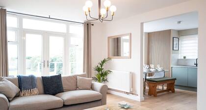 Pet-Friendly & Accessible, SeaViews