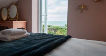 Pet-Friendly & Accessible, SeaViews