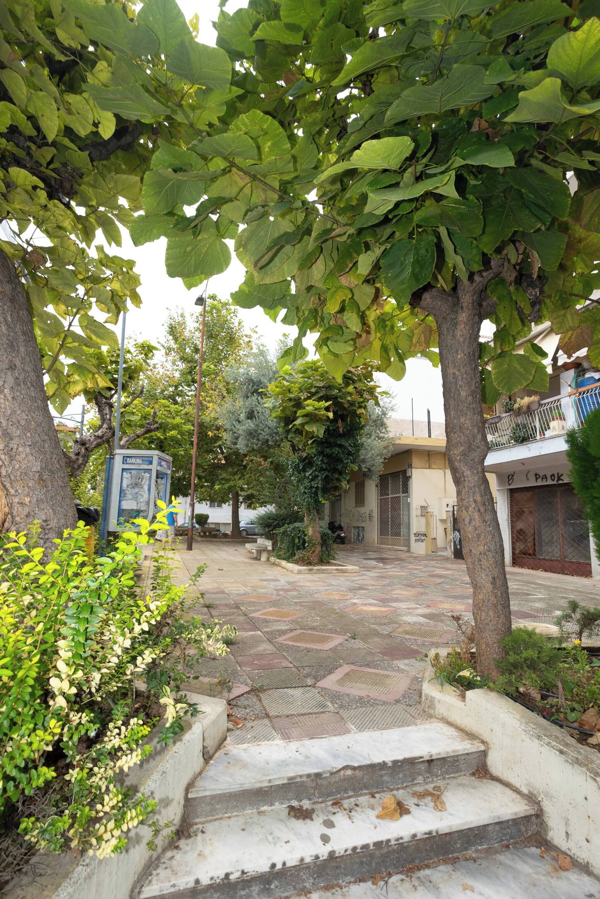 Apartment, 1 Bedroom, Balcony, Garden View | Property grounds
