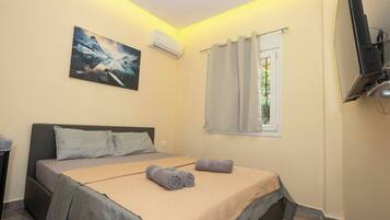 1 bedroom