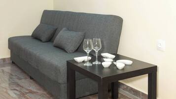 Apartament, 1 dormitori, balcó, vistes al jardí | Sala d'estar