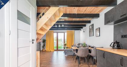 Gemütliches Ferienhaus in Swinemünde mit Terrasse und Garten