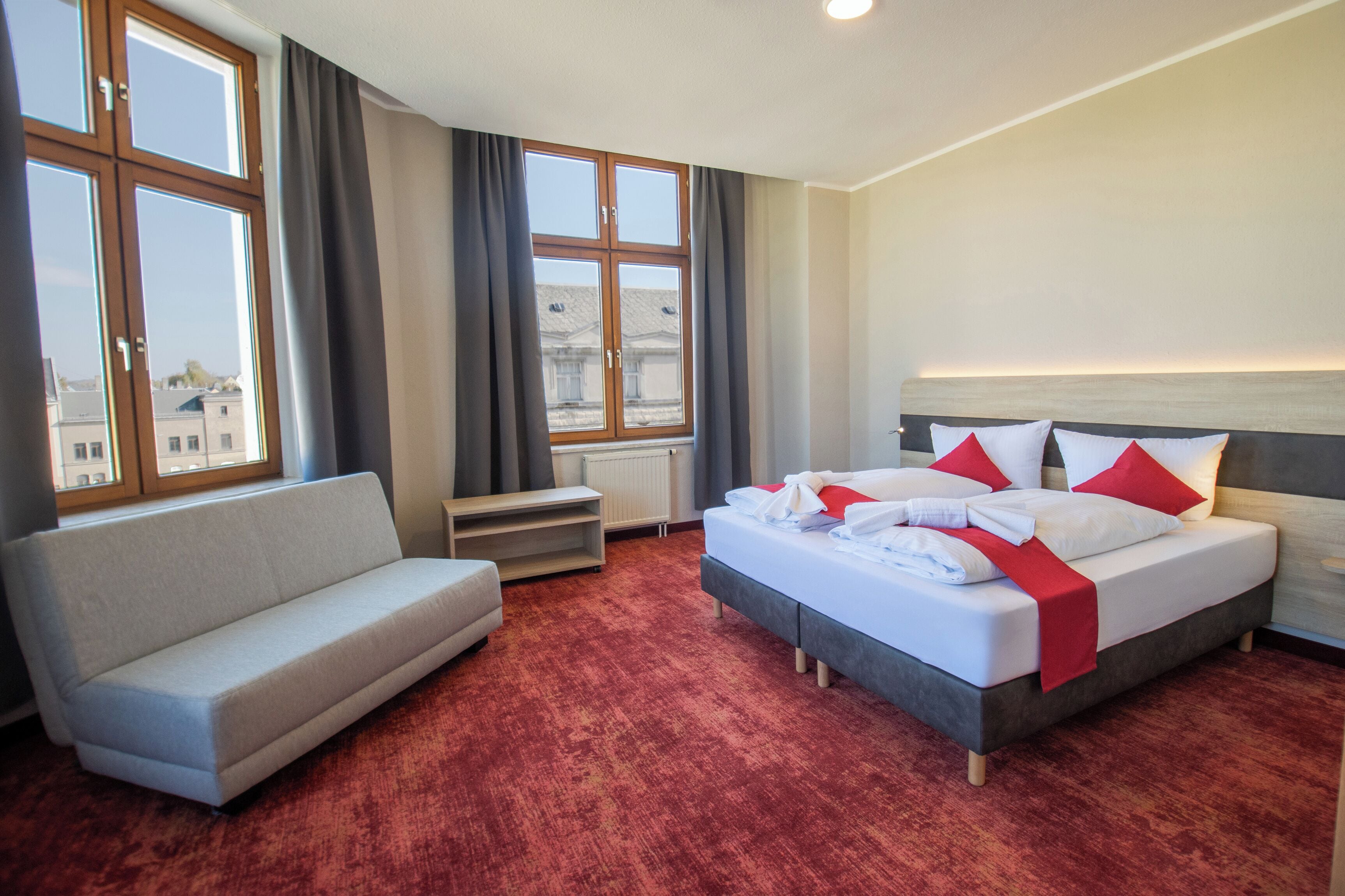 Familienzimmer | Schreibtisch, kostenloses WLAN