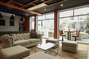 Game room - w* |Radiant 1BR with Fantastic View in Barranco (Lima)