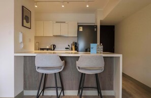 Fridge, microwave, oven, stovetop - w* |Radiant 1BR with Fantastic View in Barranco (Lima)