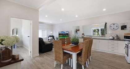 Jimley Cottage - Your home away from home