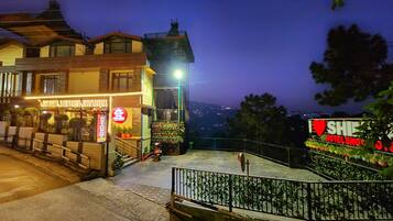 Entrada de la propiedad