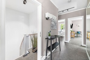 2 bedrooms, iron/ironing board, travel cot, free WiFi - Englisch (Sankt Peter-Ording)