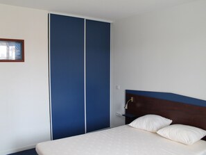 1 quarto, Wi-Fi, acesso para cadeiras de rodas