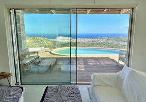 Villa, 3 Bedrooms, Smoking, Balcony | Interior - Prestigious Villa Olimpo With Pool And Sea View (Avola)
