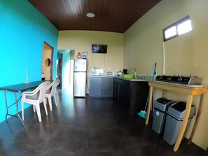 House, 3 Bedrooms, Private Pool, Garden View | Interior - Ballena Bay, Casa Mar Azul (Bahía Ballena)