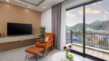 Departamento panorámico, balcón, vista a la ciudad | Escritorio, insonorización, wifi gratis y ropa de cama