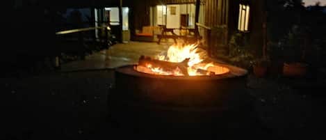 Cabin, 2 Bedrooms, Smoking | Exterior
