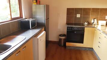 Cabin, 2 Bedrooms, Smoking | Interior