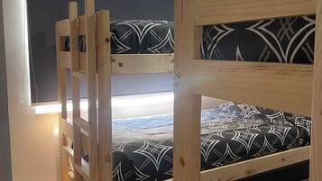 Kondominium, 3 kamar tidur, patio, pemandangan kota | 3 kamar tidur