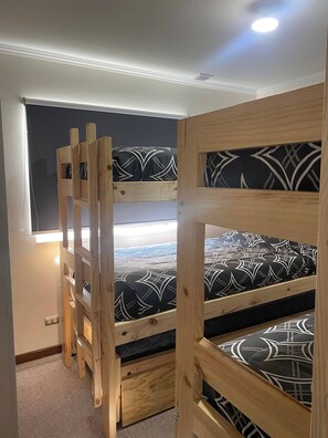 Condo, 3 Bedrooms, Patio, City View