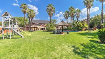 Apartment, 2 Bedrooms, Smoking, Patio | Children’s area