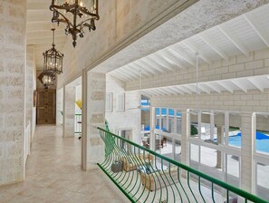 Villa, 5 Schlafzimmer, Raucher, eigener Pool | Innenbereich
