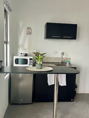 Quarto, 1 quarto, varanda, vista para o jardim | Parte interna