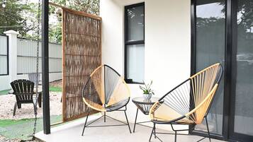 Room, 1 Bedroom, Patio, Garden View | Balcony