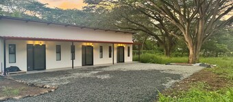Room-cameva Villas Your Perfect Escape