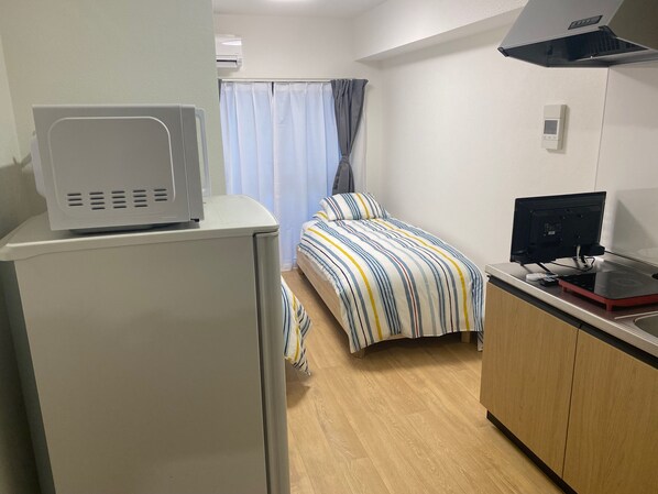 1 bedroom, iron/ironing board, WiFi, bed sheets