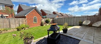 3 Bedroom Modern Property