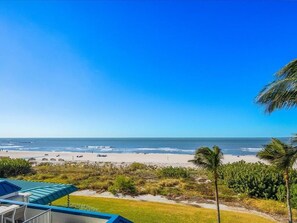 Beach - Beachfront 3BR Apollo condo with heated pool and Gulf views. (Marco Island)