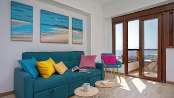 Una televisión de pantalla plana