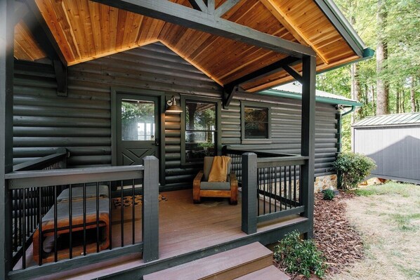 Terrace/patio - Views @ Whitepath | Free Night Offer! (Ellijay)