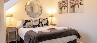 Shrewsbury Apartment